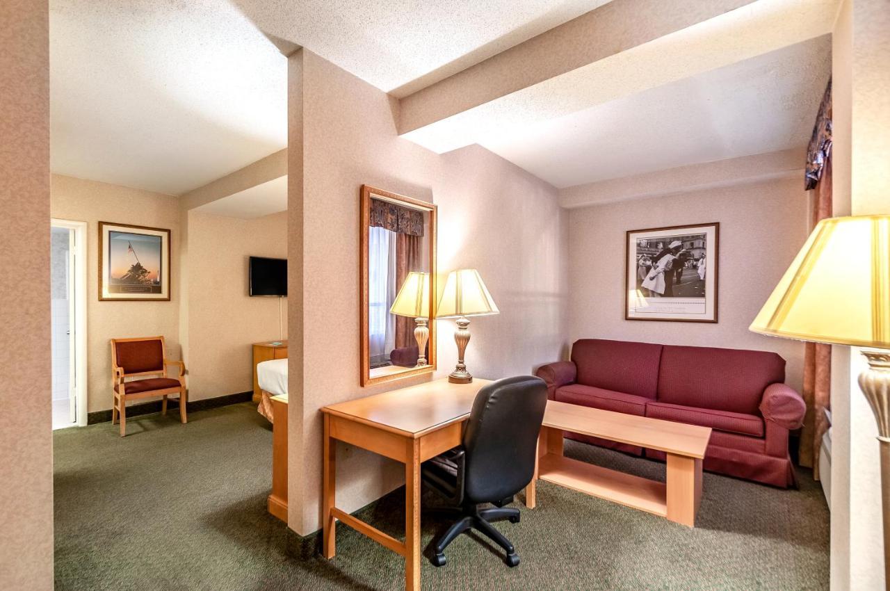 Quality Inn Iwo Jima Arlington Dış mekan fotoğraf