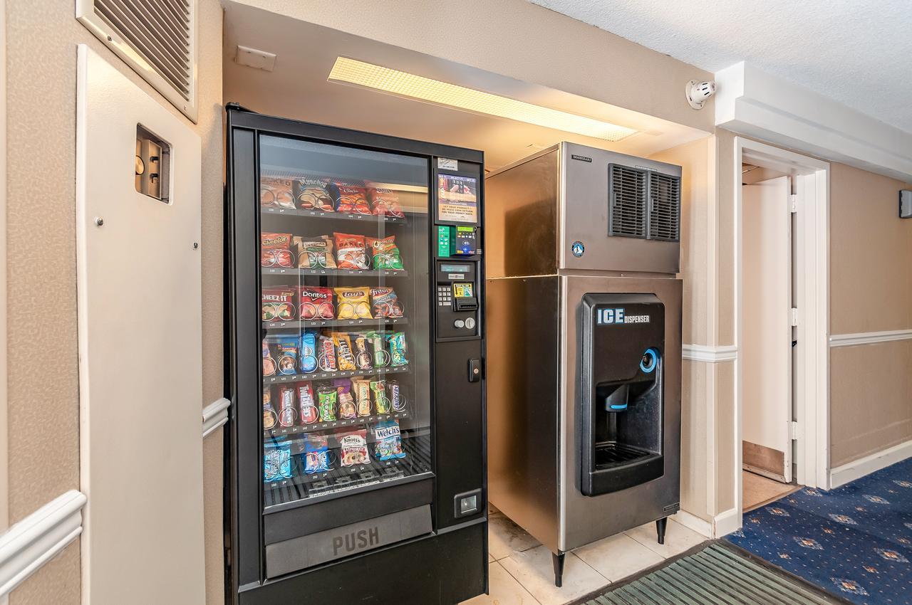 Quality Inn Iwo Jima Arlington Dış mekan fotoğraf