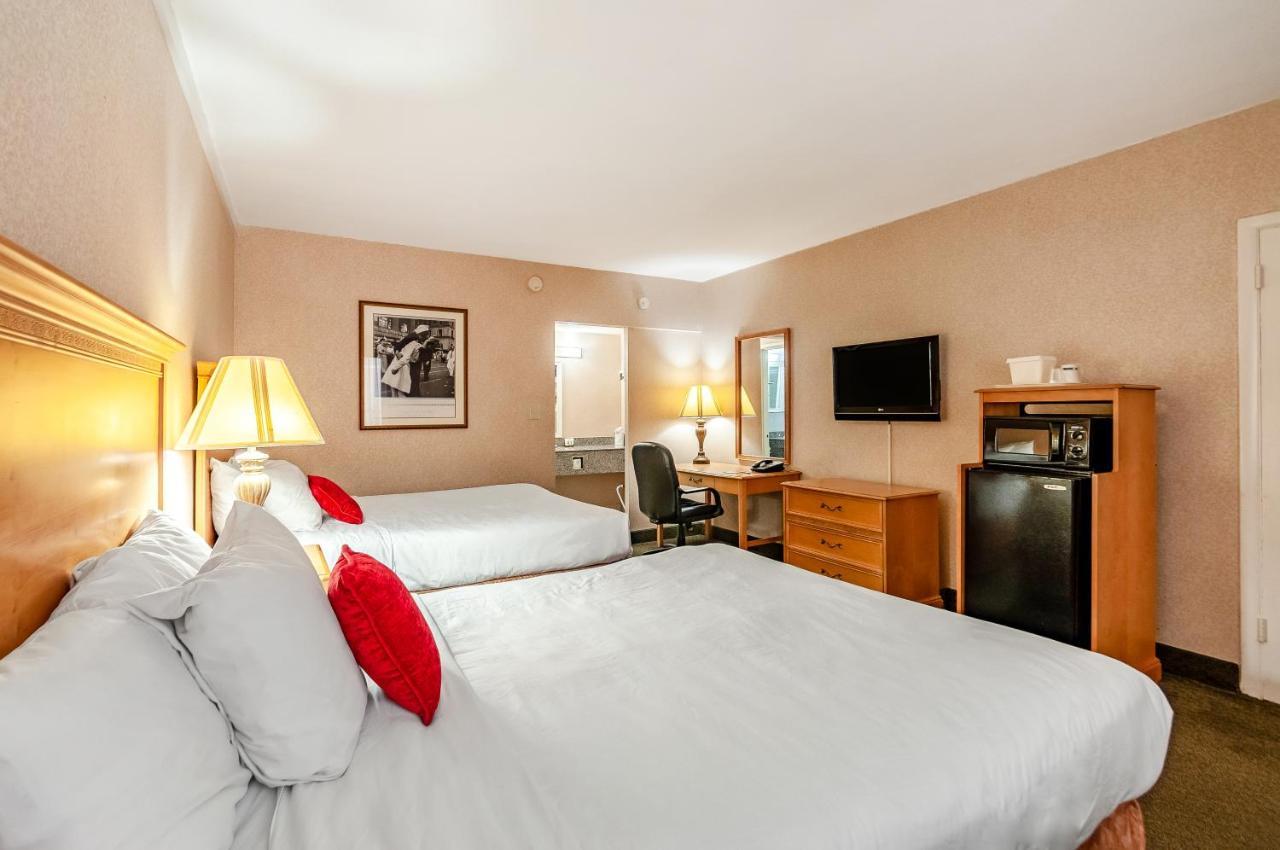 Quality Inn Iwo Jima Arlington Dış mekan fotoğraf