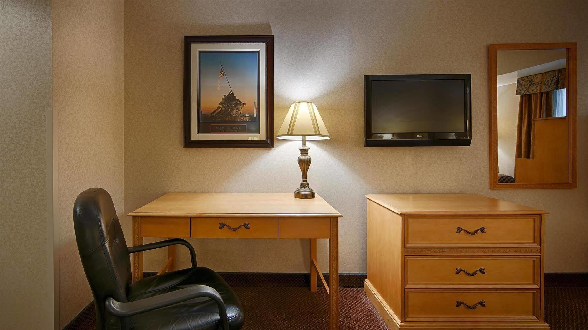 Quality Inn Iwo Jima Arlington Dış mekan fotoğraf